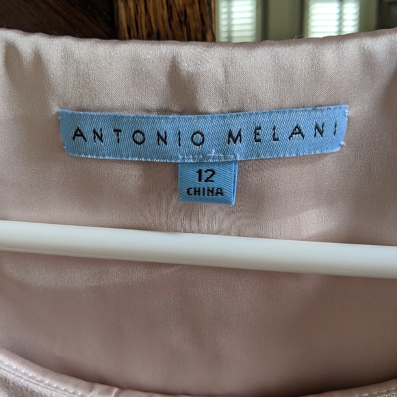 Tan dress - Picture 3 of 3